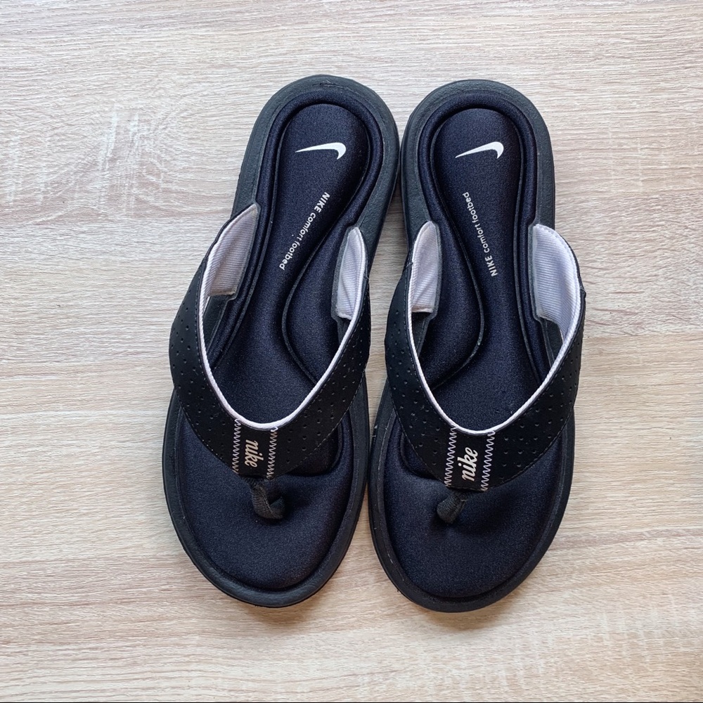 Nike Flops